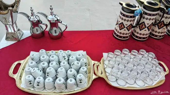 قهوجي صبابين قهوه تاجير طاولات طعام تاجير كراسي تاجير فرشات 1