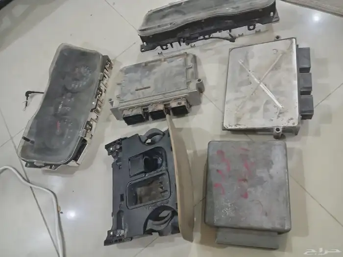 يوجد لدينا كمبيوتر فورد فكتوريا ماركيز عداد فكتوريا ماركيز ت 3