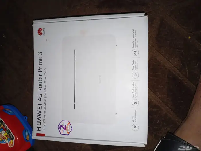 روتر هواوي راوتر 4G سرعت التنزيل 300 وسرعت تحميل 100 0