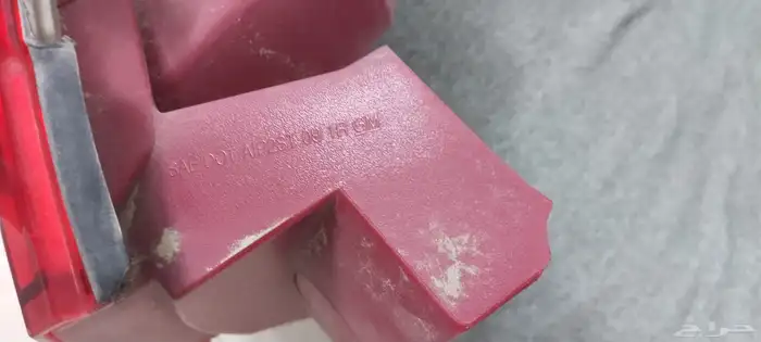 اسطب خلفي ركن يسار ترافيرس 2009 اصلي 4