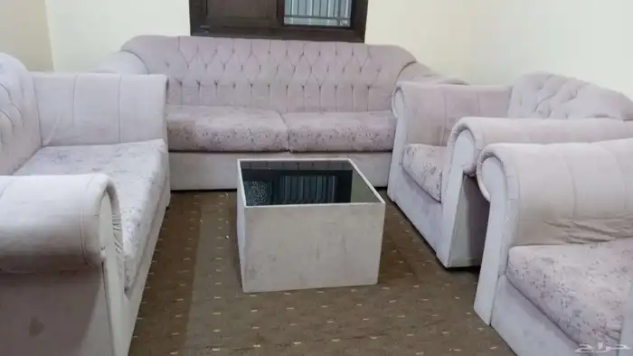 كنب نظيف للبيع 0