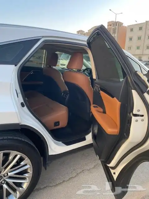 لكزس 450 موديل 2022 هايبرد 25