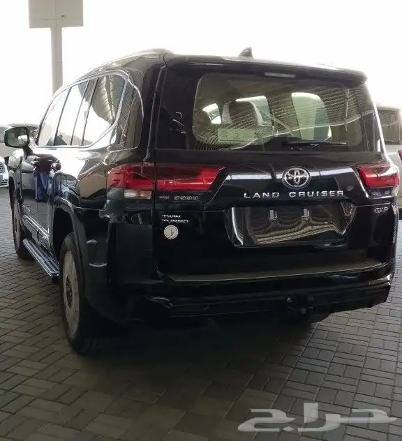 تويوتا لاندكروزر 2