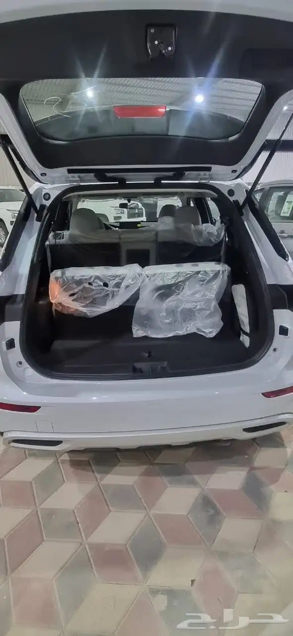 ميتسوبيشي اوتلاندر ستاندر 2025 5