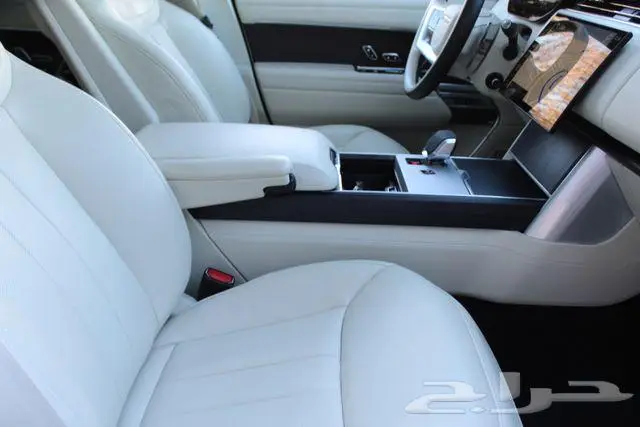 رنج روفر فوج 2024 فل كامل لون خارجي مميز كاربيثيان 9