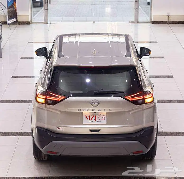 نيسان اكس تريل دبل 5 راكب وبدون دبل 7 راكب 2025 17