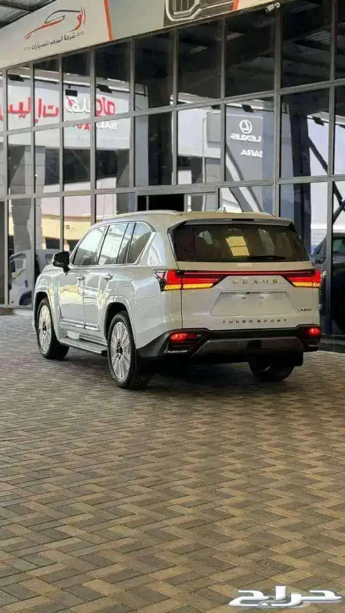لكزس بي بي بريمي 2025 تشغيل عن بعد 4