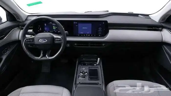 فورد تورس موديل 2025 أمبيانتي وترند 3