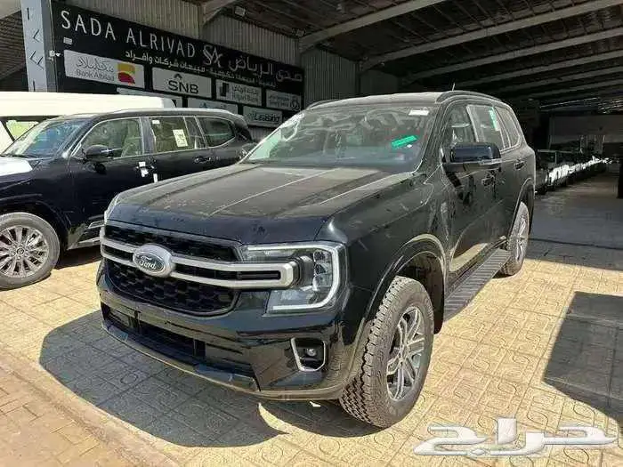 فورد ايفرست XLS استاندر بنزين 2025 كاش وتقسيط 0
