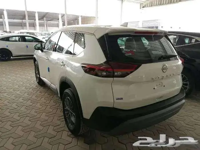 نيسان اكستريل 5 راكب 7 راكب 2026 4