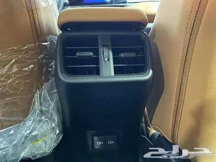 لكزس UX AH 300 هايبرد 2024 11
