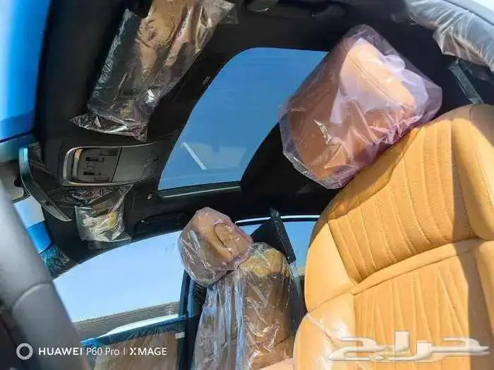 لكزس LS500HH ابيض 2022 15