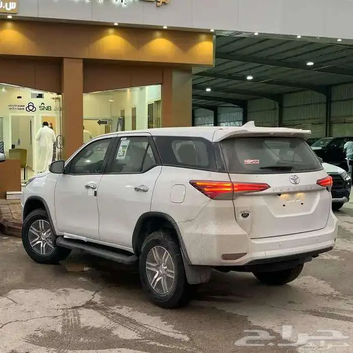 تويوتا فورتشنر 2025 بنزين دبل و بدون دبل 7