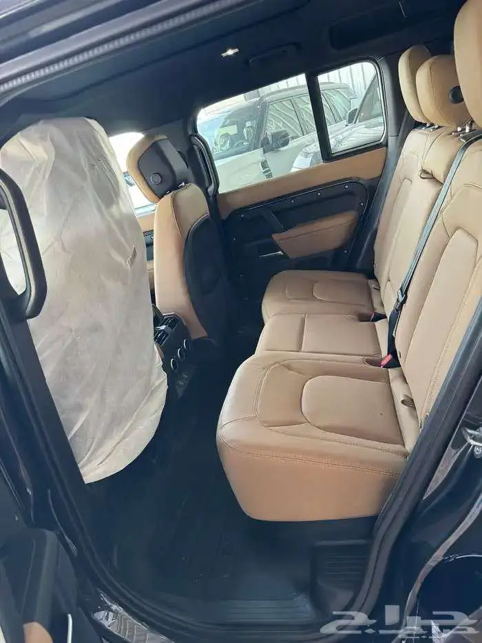 لاندروفر. ديفندر HSE. سعودي 6 سلندر فل كامل 2026 11