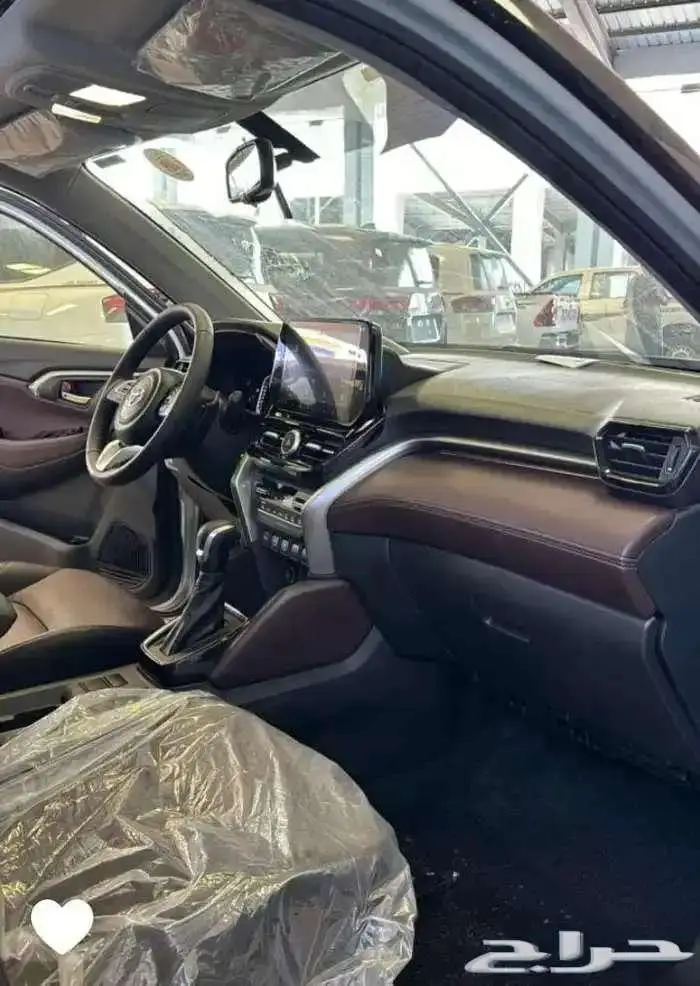 تويوتا اروبان كروزر GLX موديل 2026 4