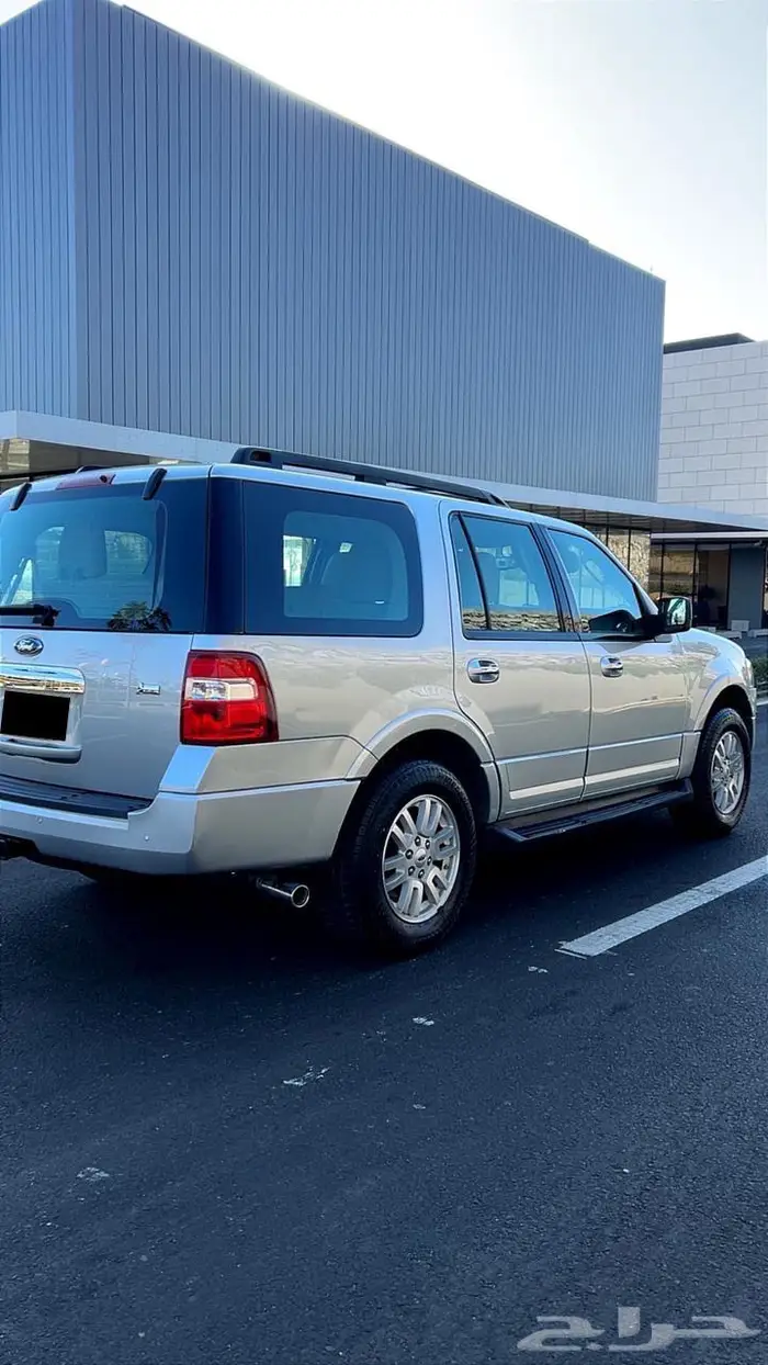 فورد أكسبديشن XLT 3