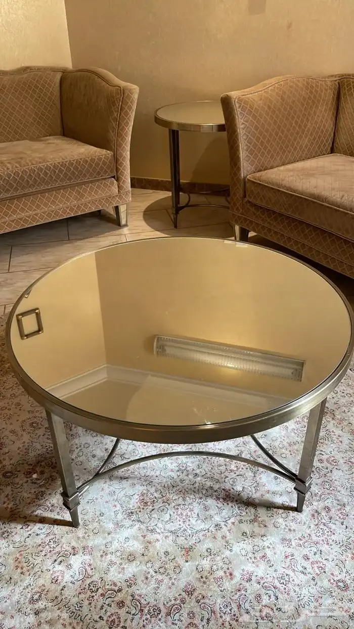 كنب وطاولات وزوليه من هوم سنتر 4