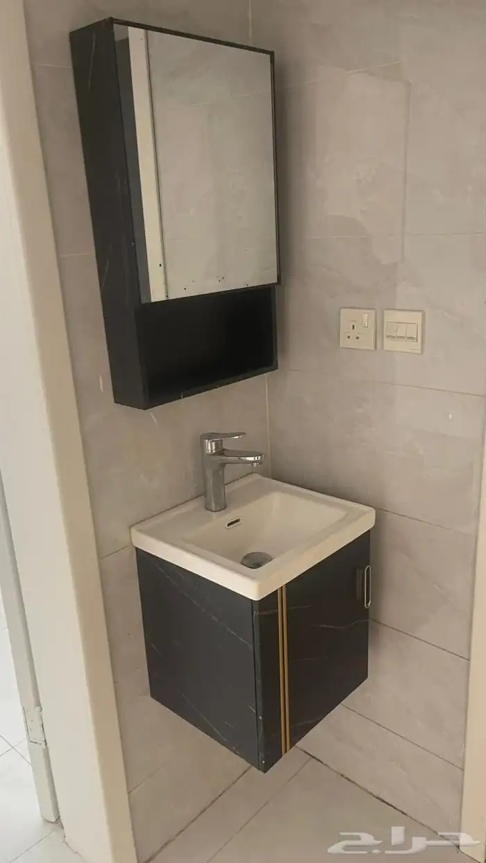 شقق للايجار حي الصالحية المنح 3 غرف 6