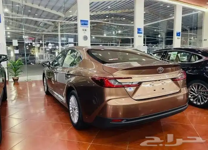 تويوتا كامري للبيع 2025 1