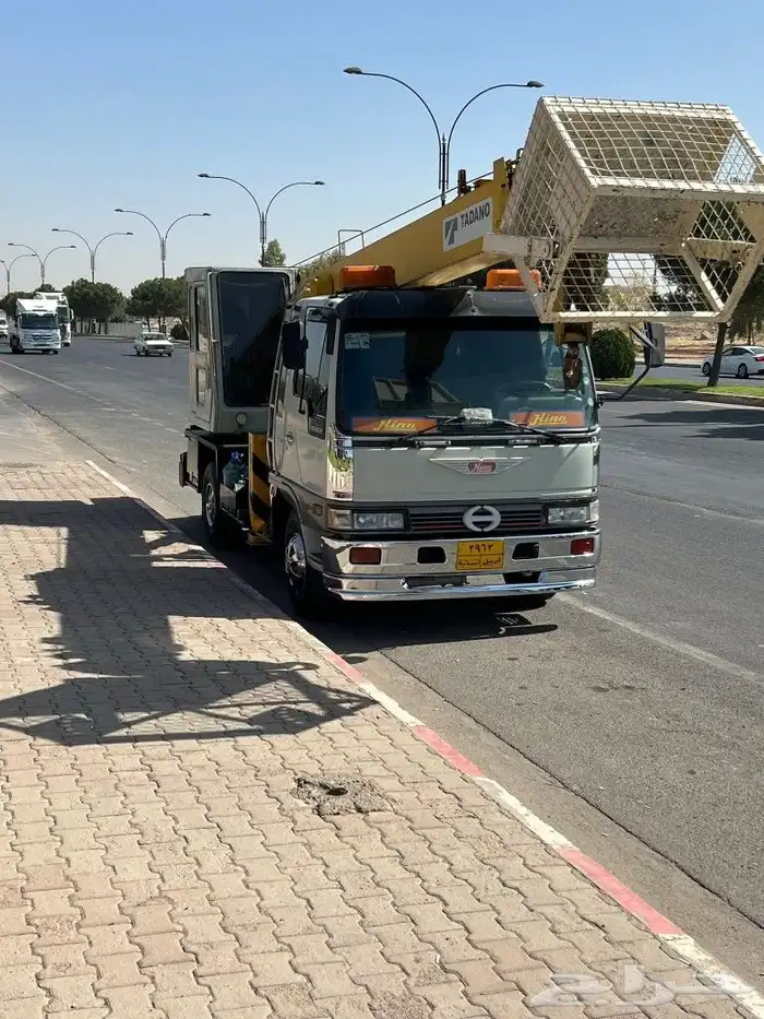 رافعه ونش كرين سبعه طن للايجار جميع انواع الاشغال العامه مكه 3