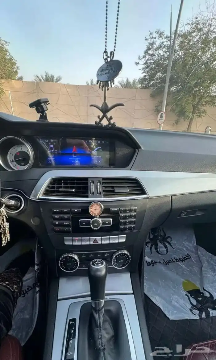 مرسيدس C200 18