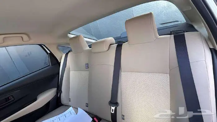 تويوتا يارس y ستاندر 2026 لدى شركة عبدالمجيد الخضر 11