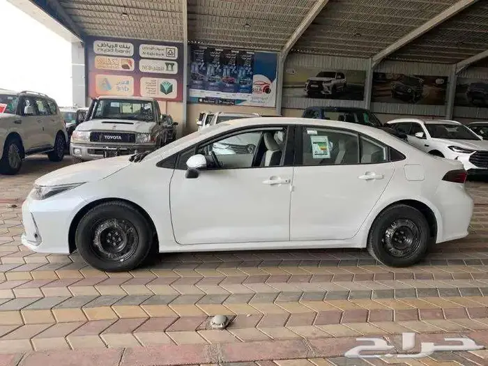 تويوتا كورولا استاندر مكينه 2.0 طيس 2026 1