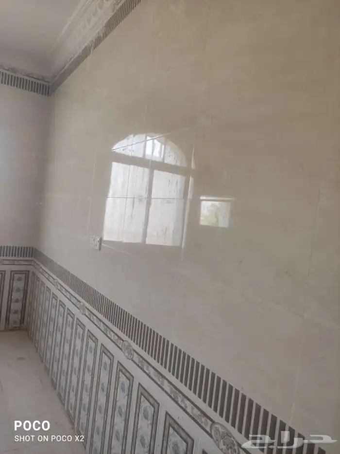 تركيب جميع انواع البلاط سيراميك رخام جدران وارضيات ودرج 4