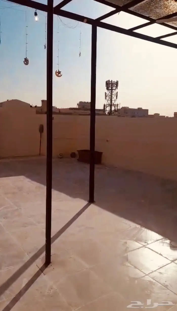 شقه للايجار حي السلامه 0