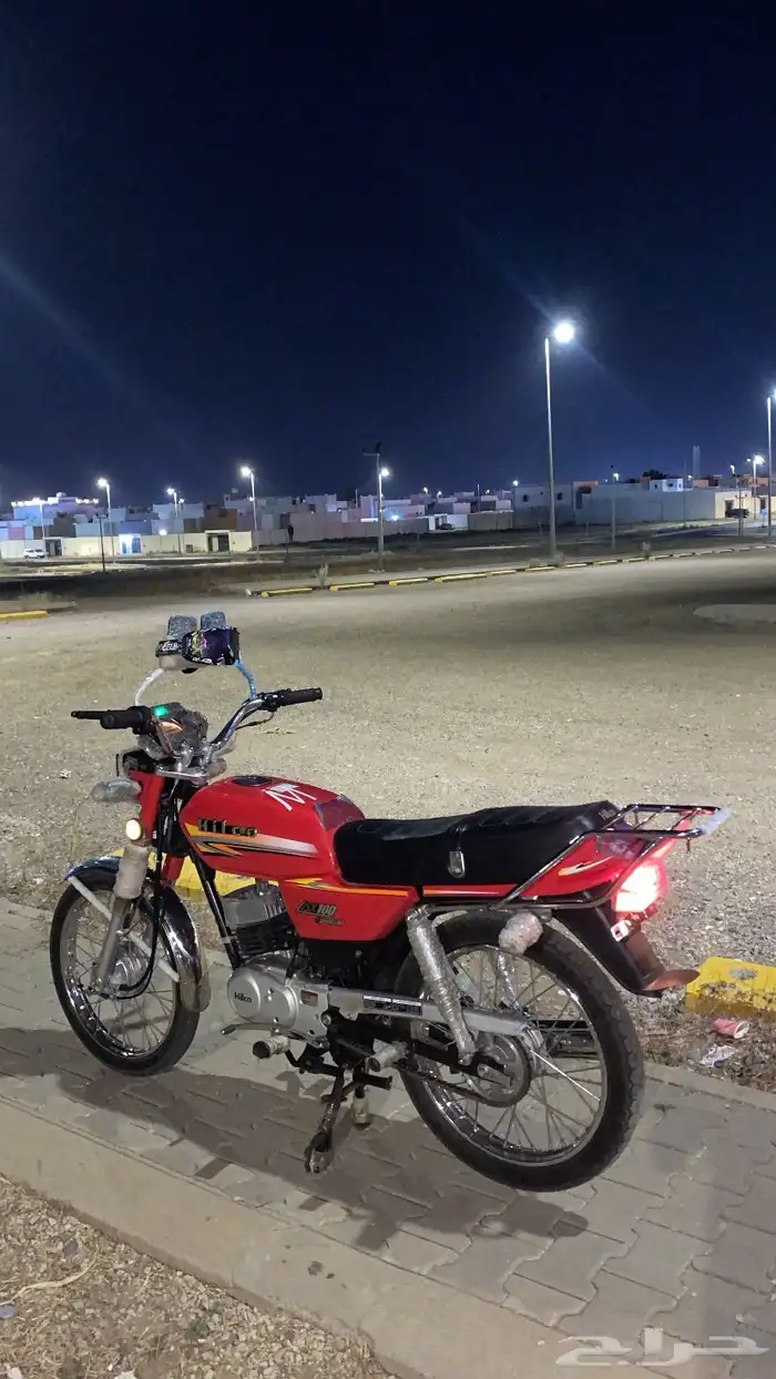 دباب هيلكو AX100 3