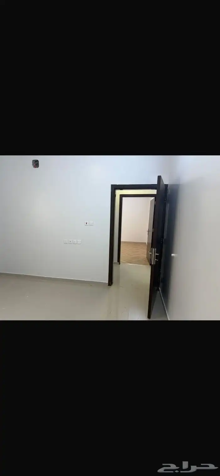 شقه للإيجار حي القادسيه 6