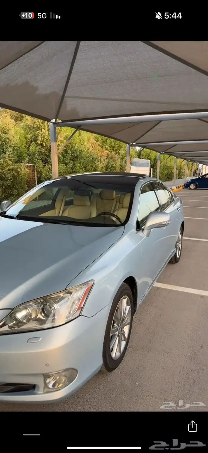 لكزس ES2011 بممشى قليل 0