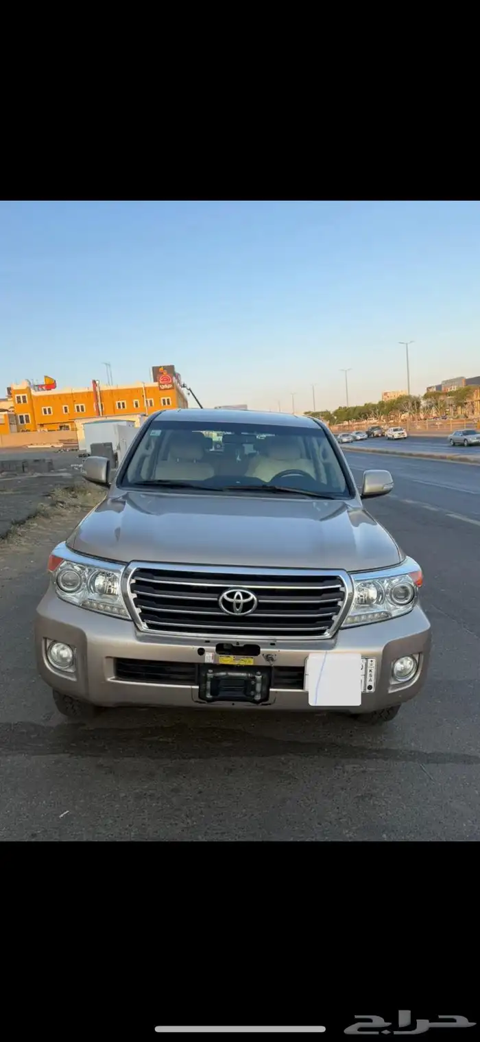 لاندكروزر 2013 GX هدد فل كامل بريمي 3