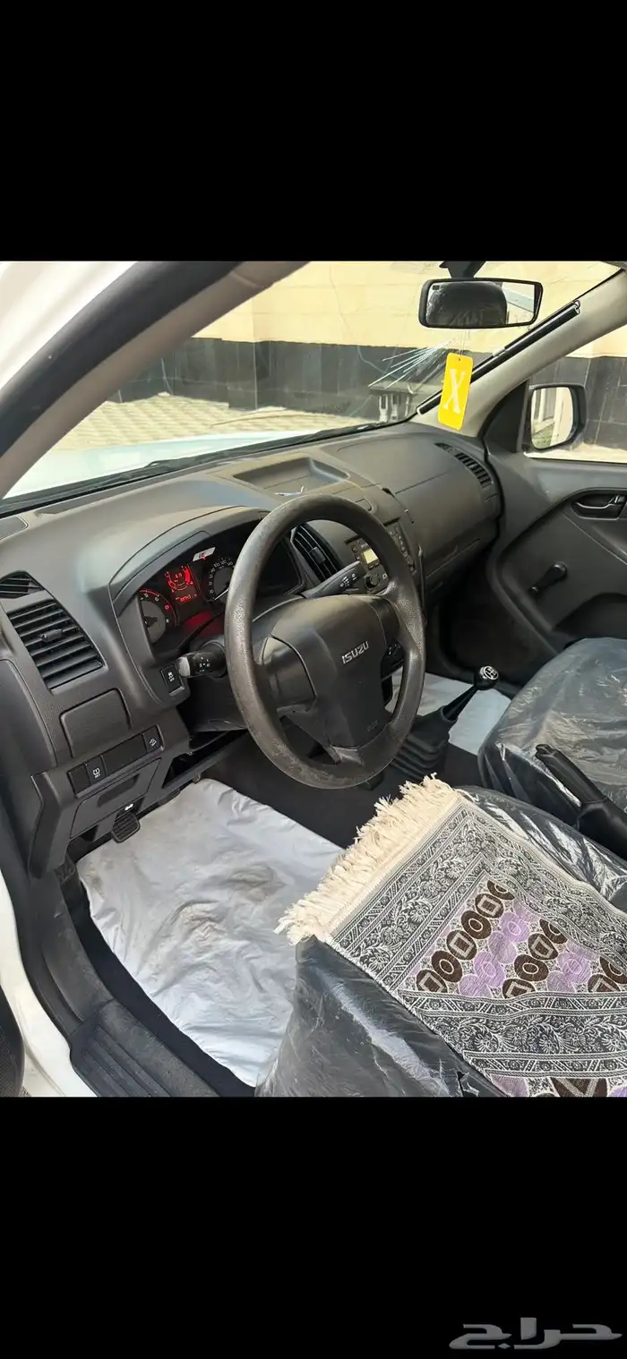 ايسوزو اونيت بكب جوانب 2023 2