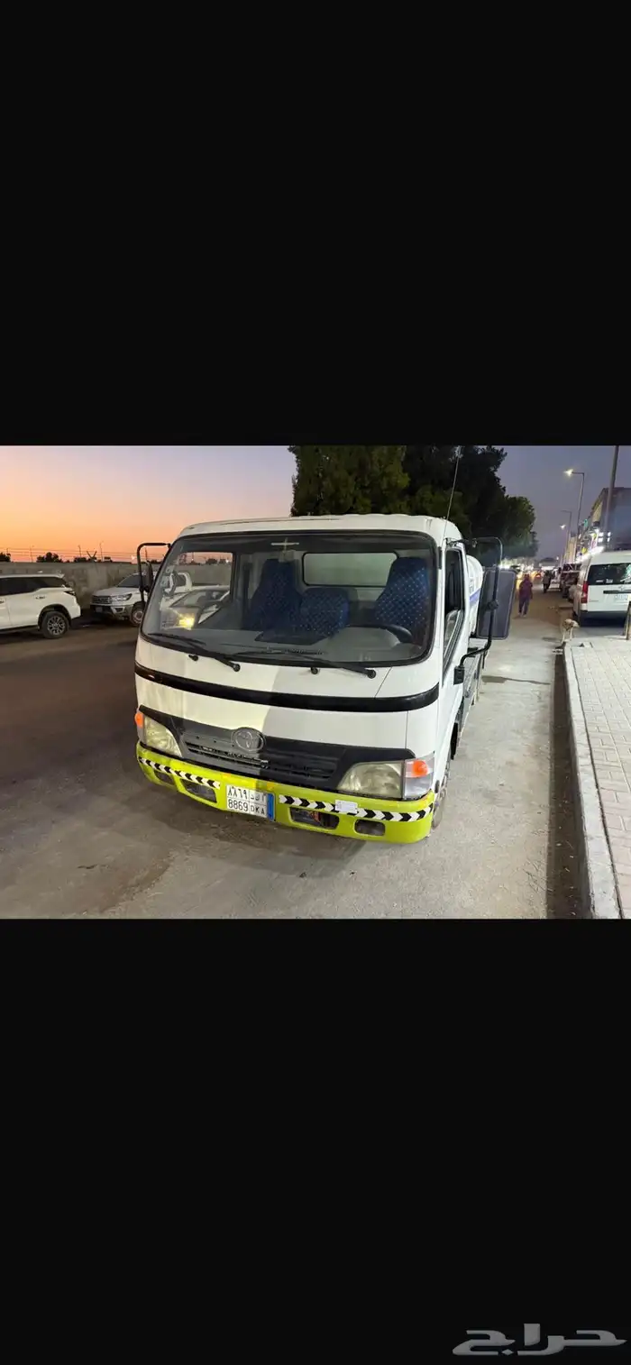 تنكر وايت ماء تويوتا موديل 2013 ديزل خزان فيبر نظيف 3