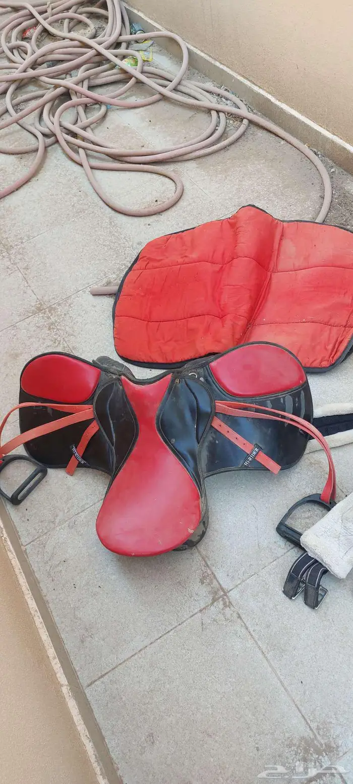 سرج مستعمل للبيع 0