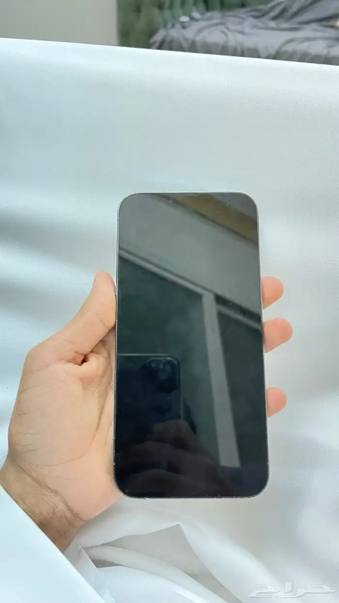 آيفون 13 برو ماكس 4