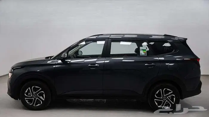 كيا كارينز مطور 2025 متوفر ستاندر 2