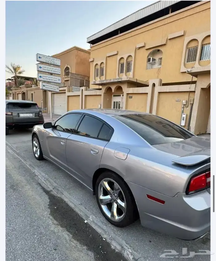 دودج تشارجر RT 4