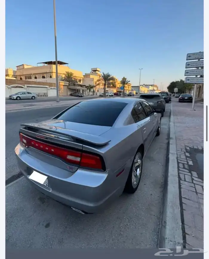 دودج تشارجر RT 2