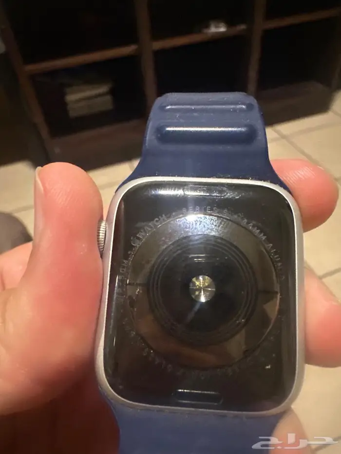 ساعة أبل الأصدار الثامن بسعر 600 ريال 0