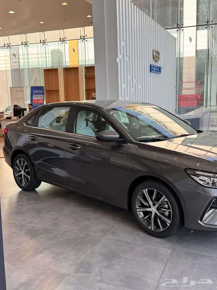 عرض نوفمبر على جيلي امجراند الفل 6