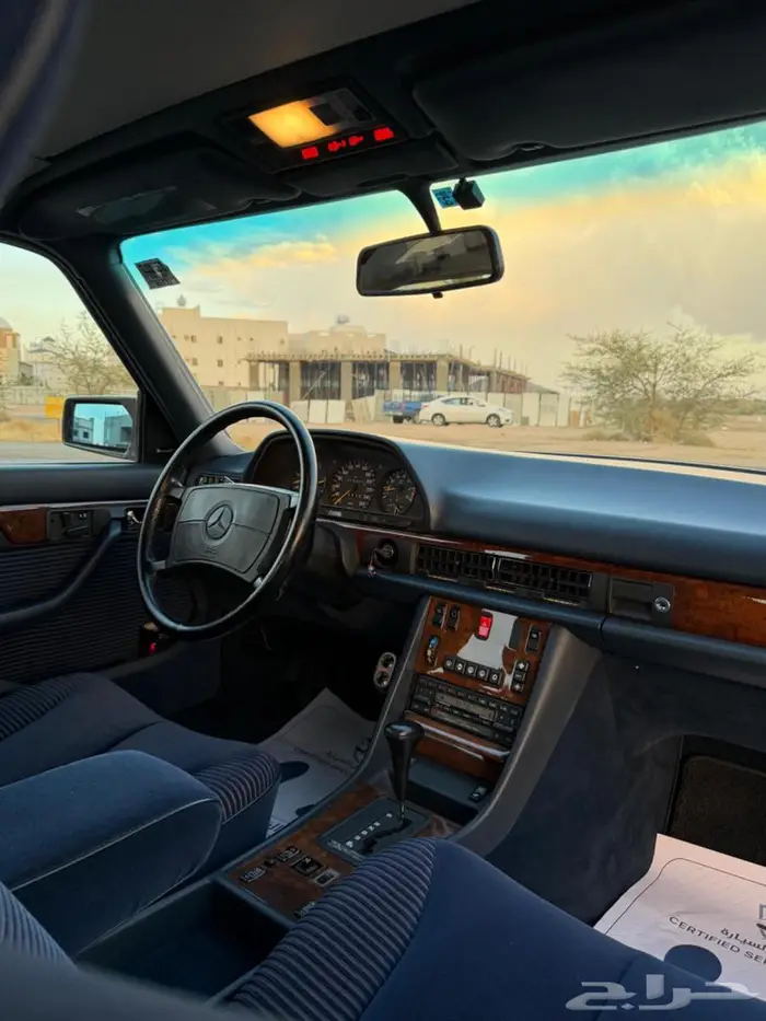 مرسيدس بنز 560 مخزن 31