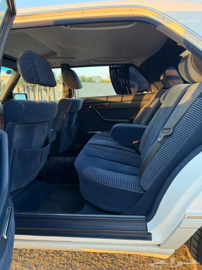 مرسيدس بنز 560 مخزن 29