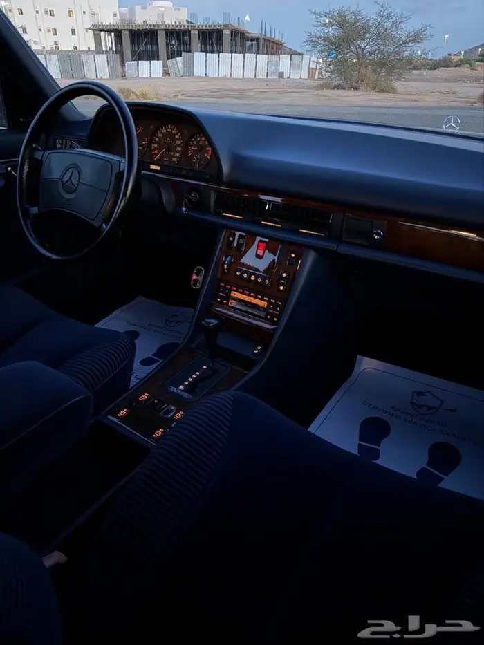 مرسيدس بنز 560 مخزن 36