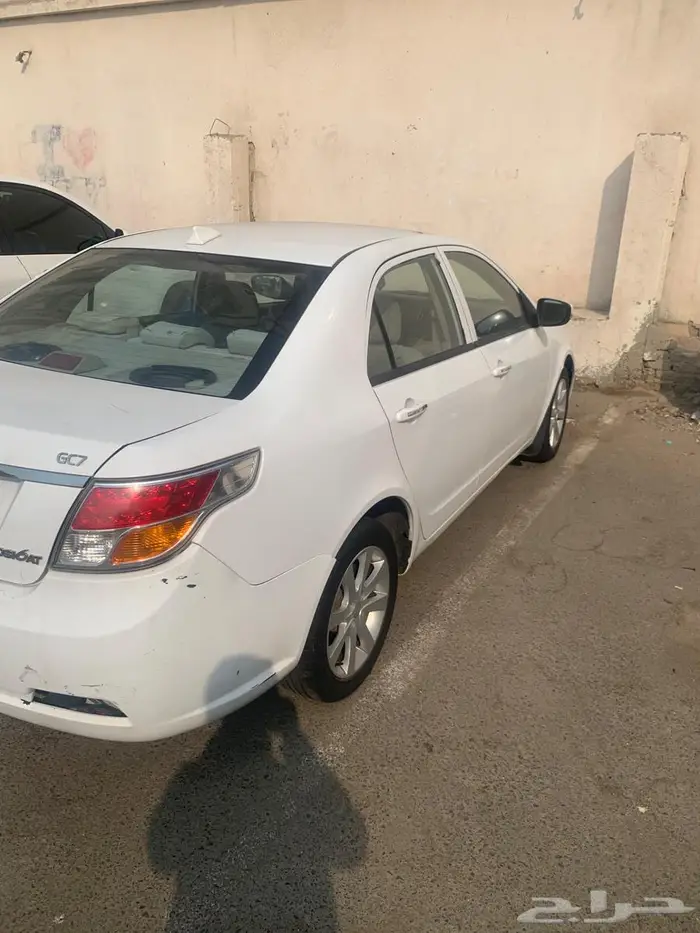 جيلي سيدان للبيع 6