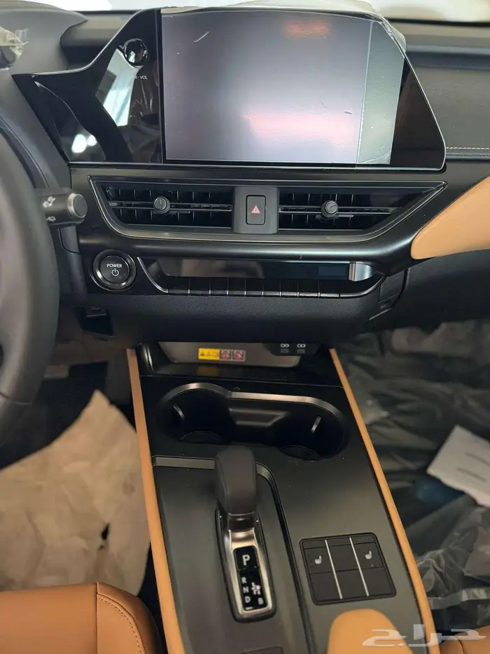 لكزس ux300 هايبرد موديل 2024 10