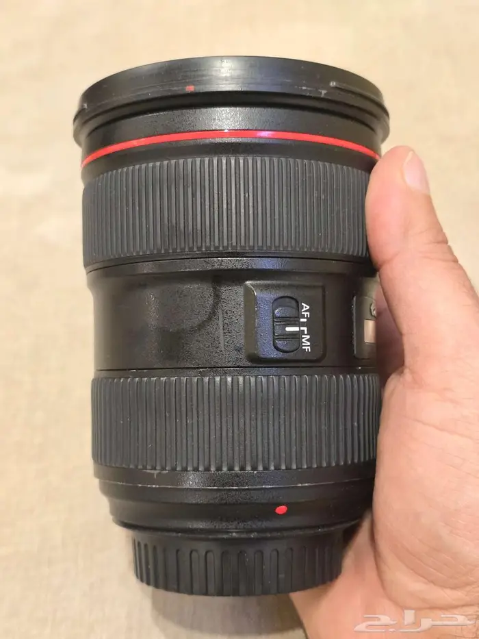 عدسة كانون 24-70 2.8 1
