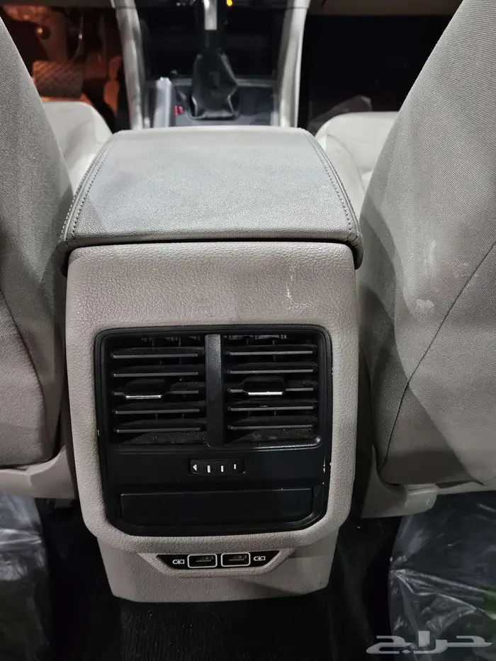 فولكس واجن باسات 2021 12