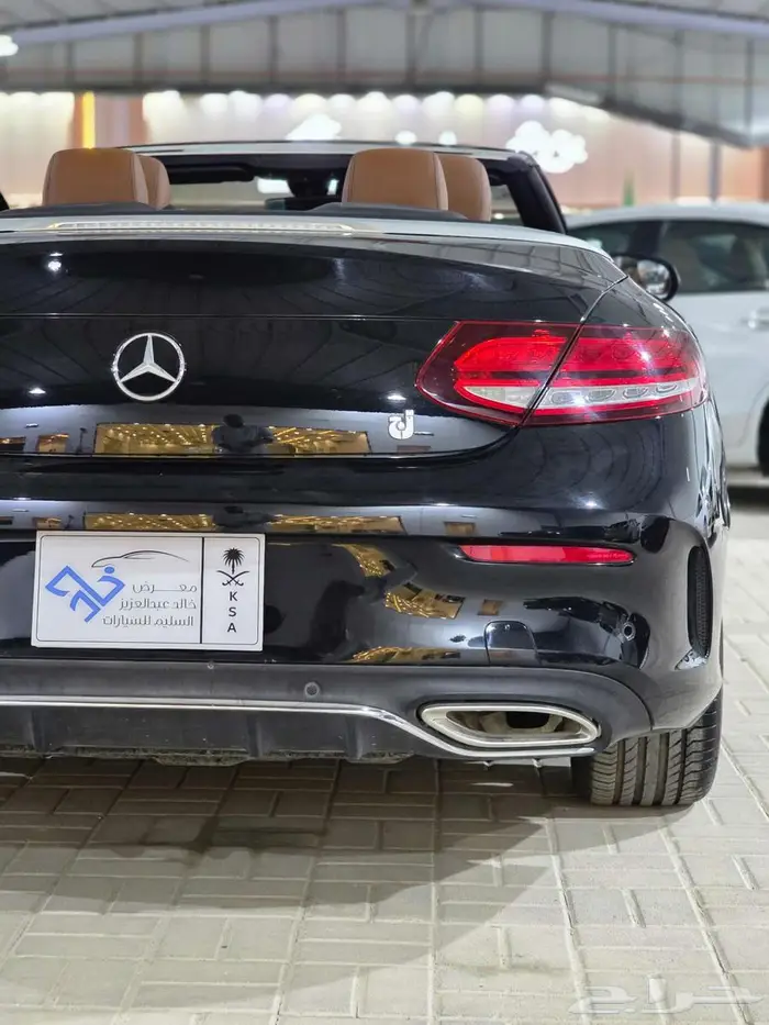 مرسيدس c300 كوبية 7